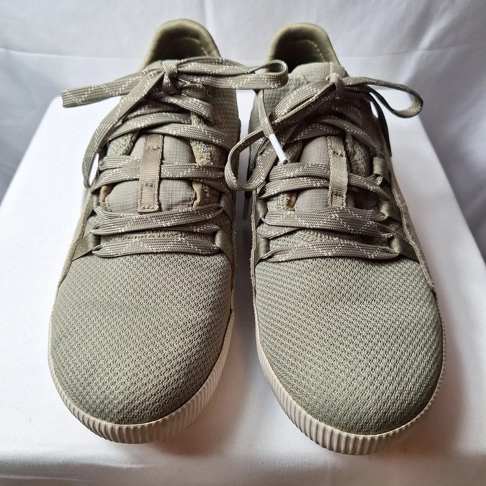SOREL Out 'N About III Plus Lace Sneaker Women Sz 8 Sage Green Suede Waterproof